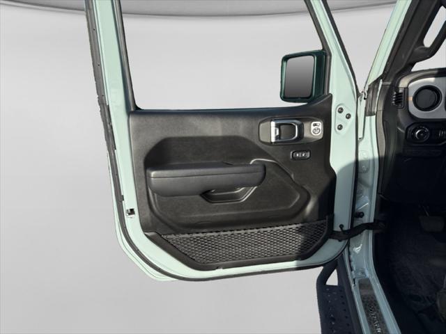 2024 Jeep Wrangler - $33,784