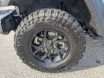 2025 Wrangler Thumbnail 16