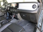 2025 Wrangler Thumbnail 28