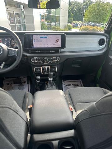 2025 Jeep Wrangler - $38,016