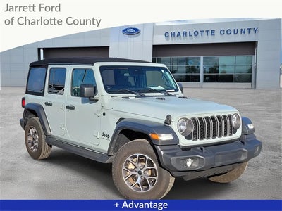 2024 Jeep Wrangler 4X4 Willys 4DR SUV