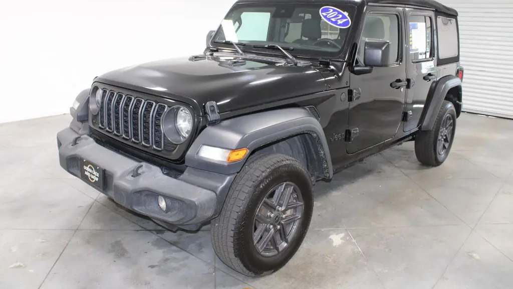 2024 Jeep Wrangler Willys
