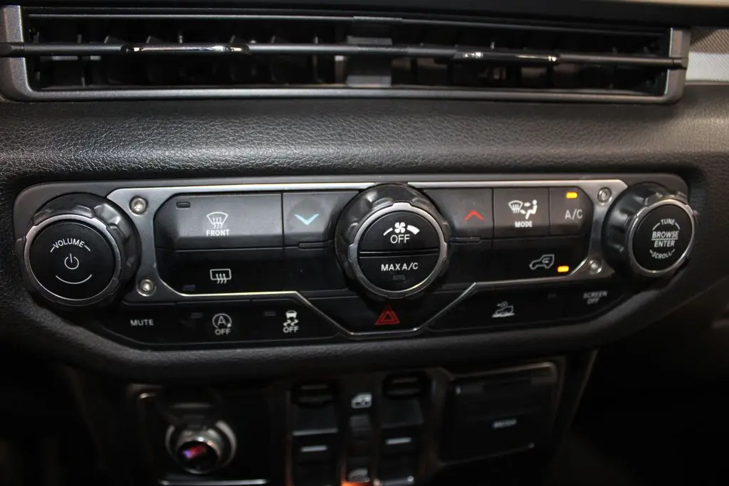 2024 Jeep Wrangler - $24,798