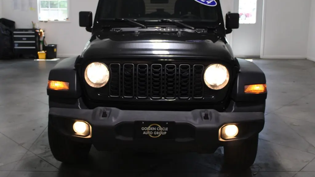 2024 Jeep Wrangler Willys