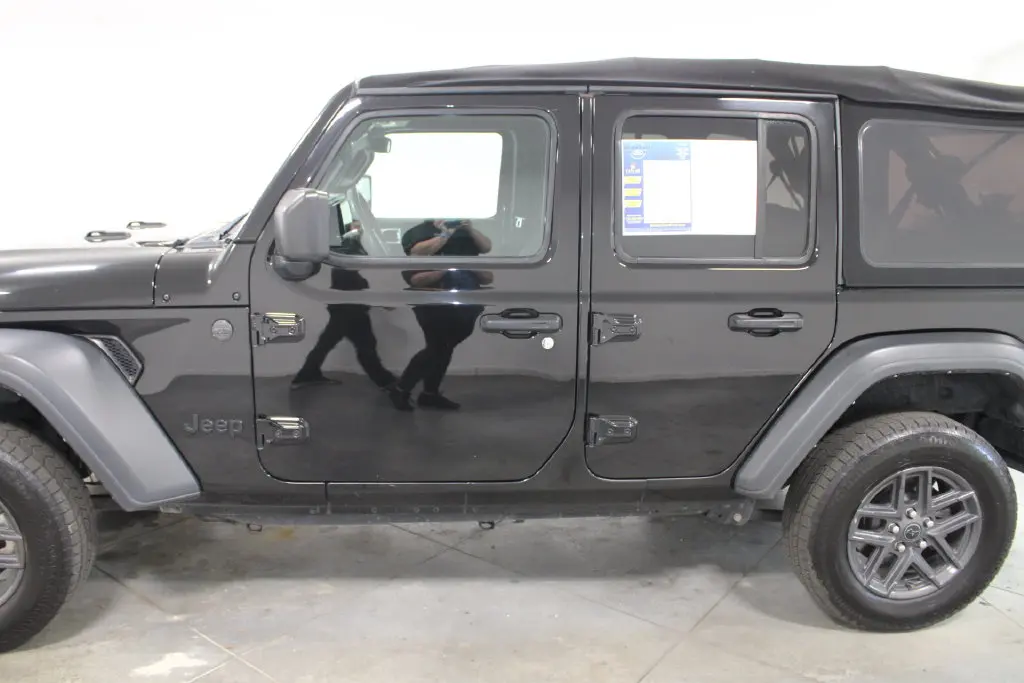 2024 Jeep Wrangler - $24,798