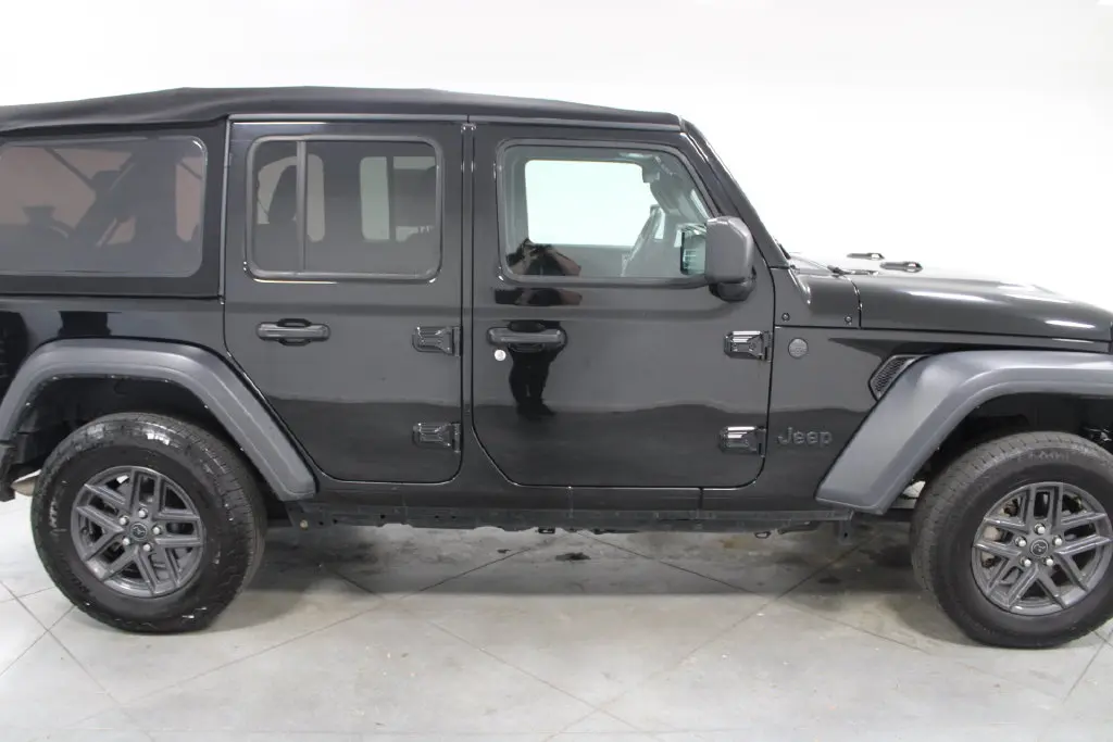 2024 Jeep Wrangler - $24,798