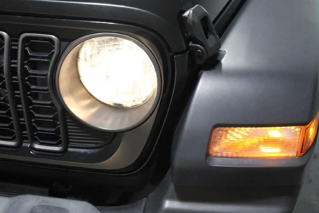 2024 Jeep Wrangler - $24,798