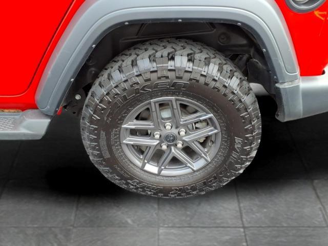 2024 Jeep Wrangler - $29,990