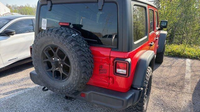 2025 Jeep Wrangler Sport