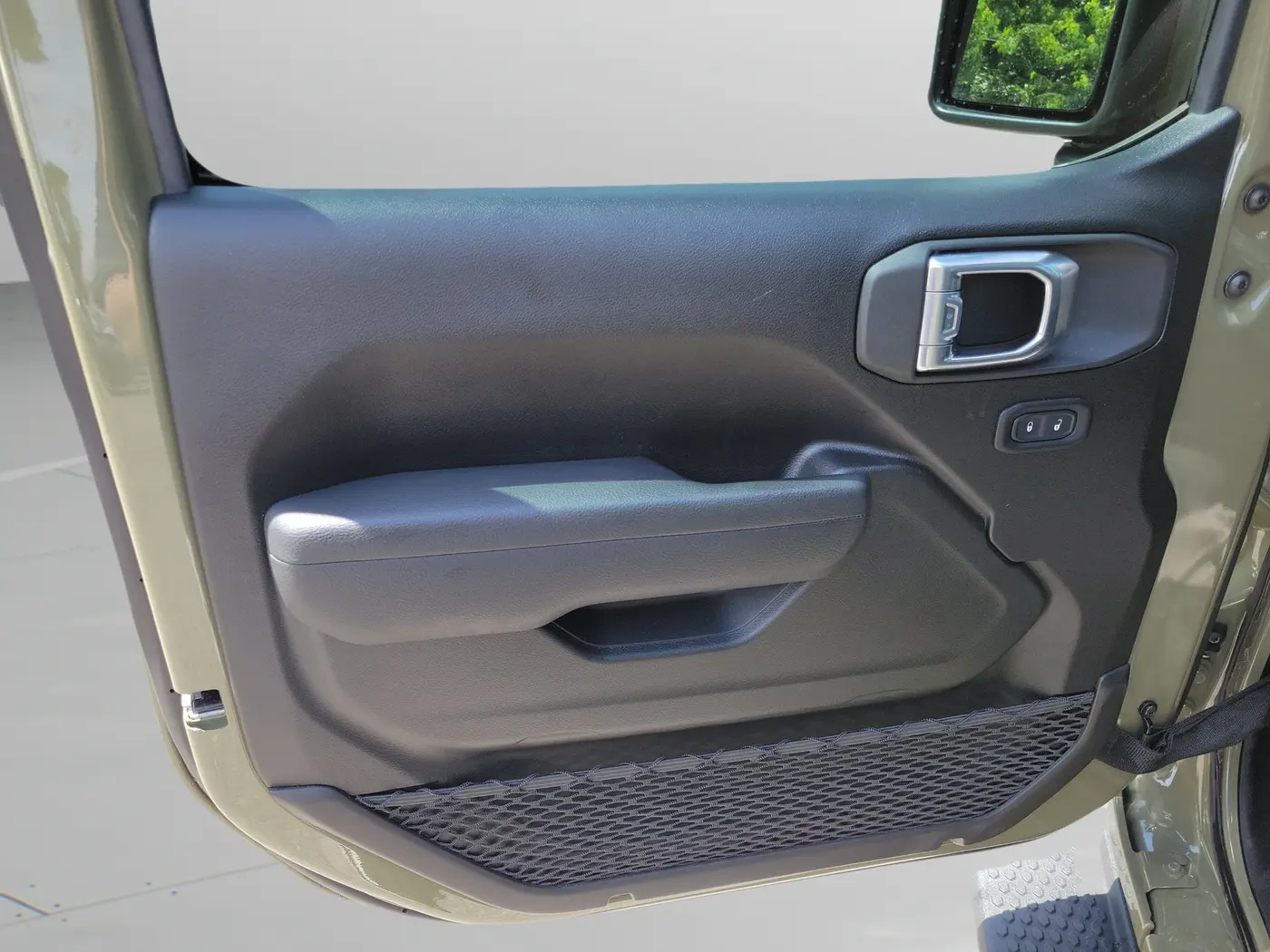 2026 Jeep Wrangler - $32,188