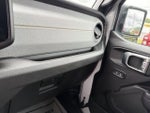 2026 Wrangler Thumbnail 25