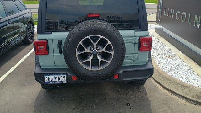 2024 Jeep Wrangler Sport