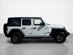 2025 Wrangler Thumbnail 9