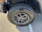 2025 Wrangler Thumbnail 40