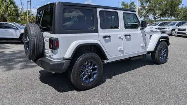 2026 Jeep Wrangler 85th Anniversary Edition