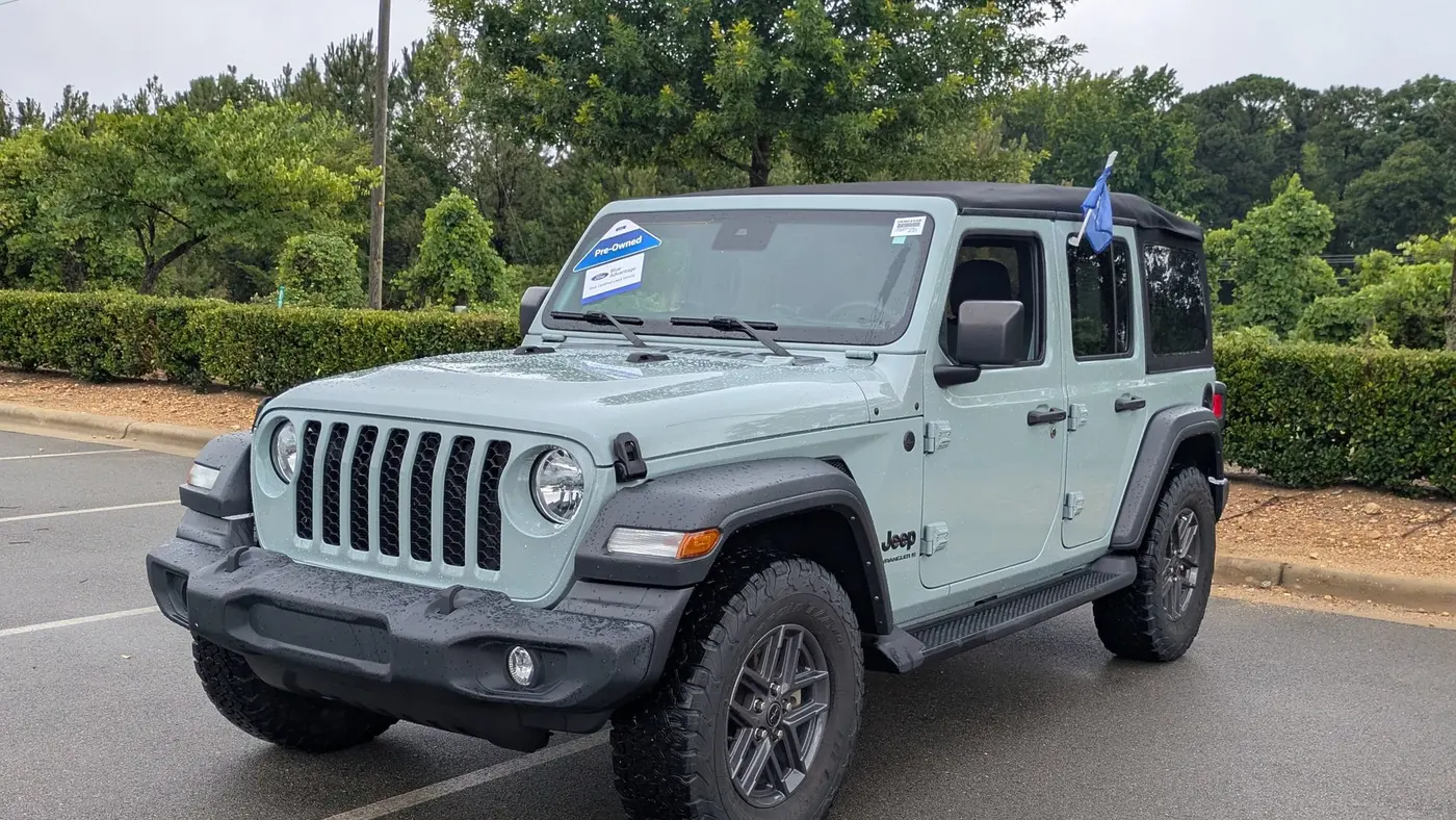 2024 Jeep Wrangler Sport