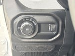 2025 Wrangler Thumbnail 30