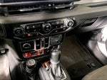2025 Wrangler Thumbnail 25