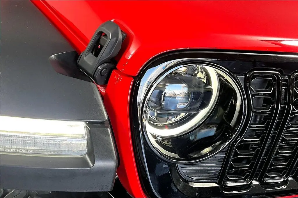 2024 Jeep Wrangler - $36,841