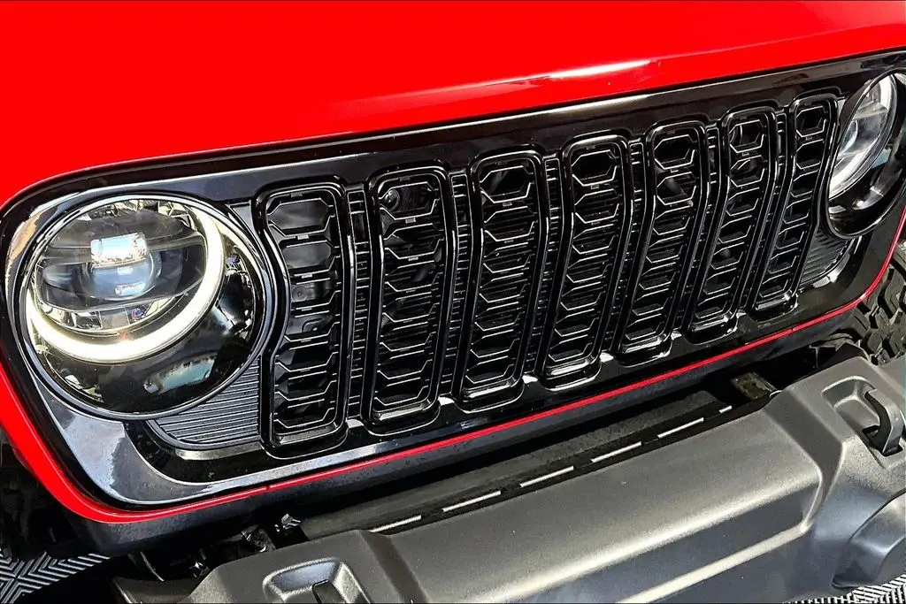 2024 Jeep Wrangler - $36,841