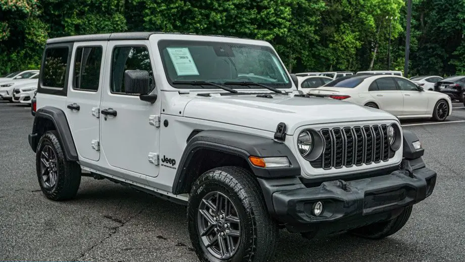 2025 Jeep Wrangler Sport S