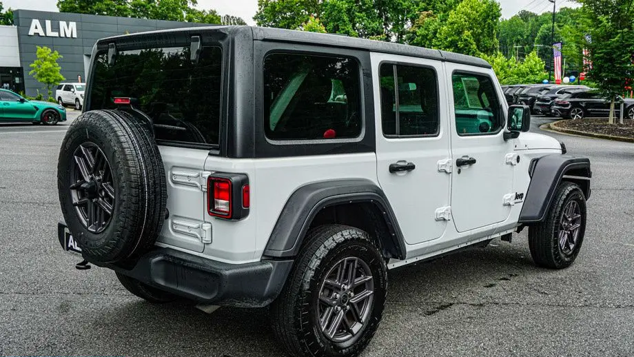 2025 Jeep Wrangler Sport S