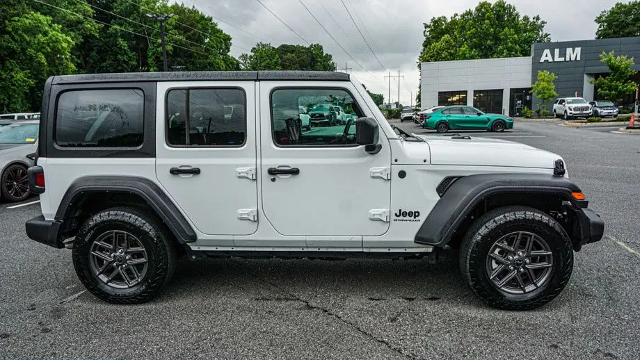2025 Jeep Wrangler Sport S