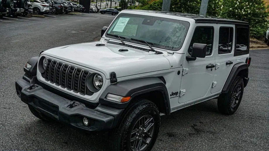 2025 Jeep Wrangler Sport S