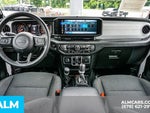 2025 Wrangler Thumbnail 27