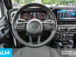 2025 Wrangler Thumbnail 29