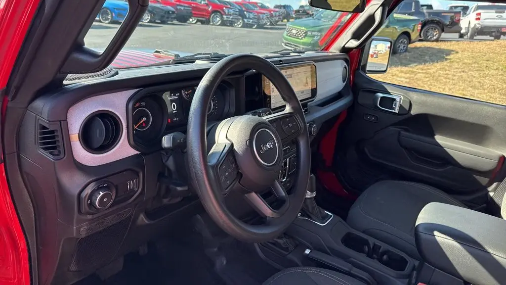 2025 Jeep Wrangler Sport