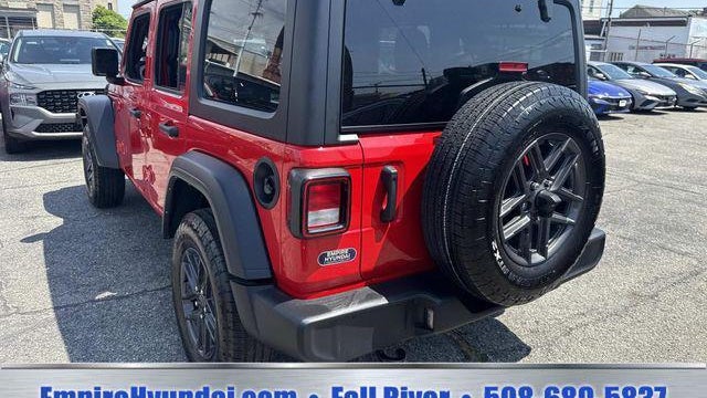 2024 Jeep Wrangler Sport