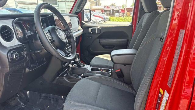 2024 Jeep Wrangler Sport