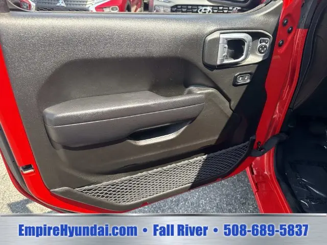 2024 Jeep Wrangler - $27,690