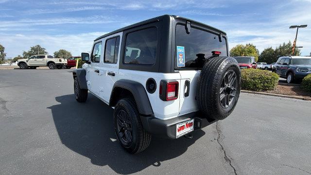 2024 Jeep Wrangler - $29,995
