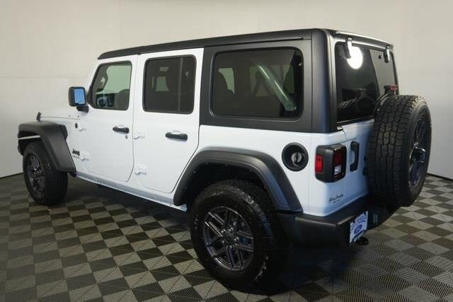 2025 Jeep Wrangler - $28,000