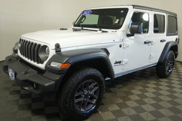 2025 Jeep Wrangler - $28,000