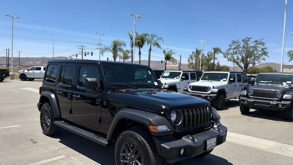 2025 Jeep Wrangler Sport