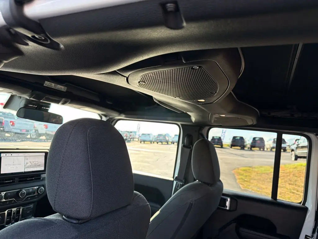 2024 Jeep Wrangler - $24,933