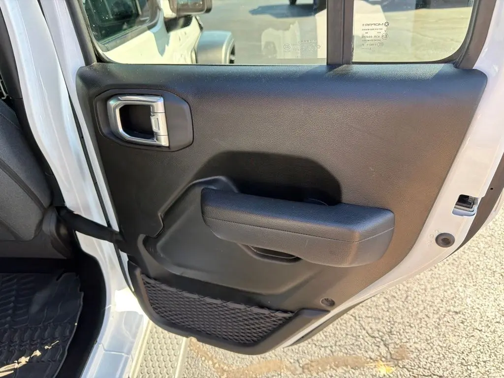 2024 Jeep Wrangler - $24,933