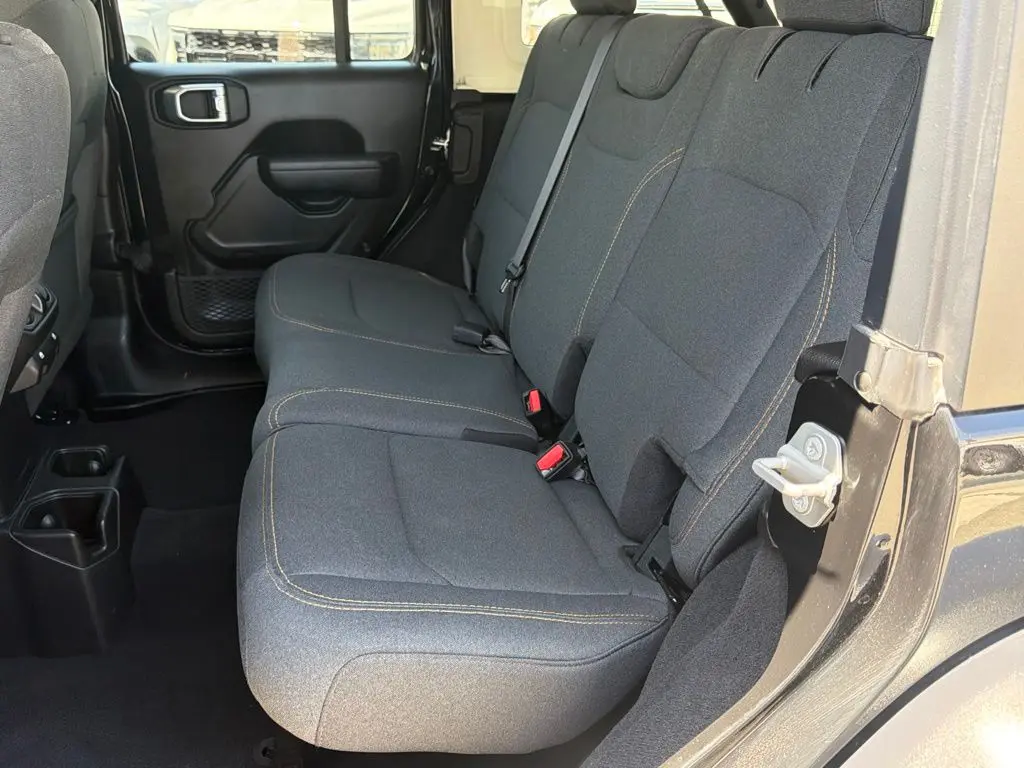 2025 Jeep Wrangler - $34,988
