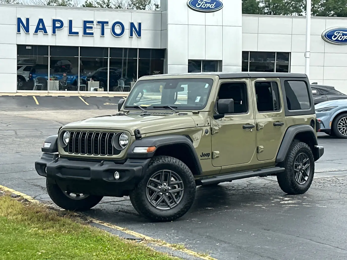2025 Jeep Wrangler - $33,990