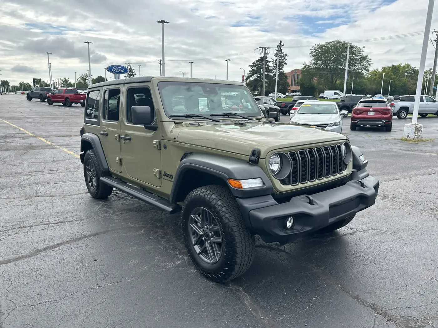 2025 Jeep Wrangler - $33,990
