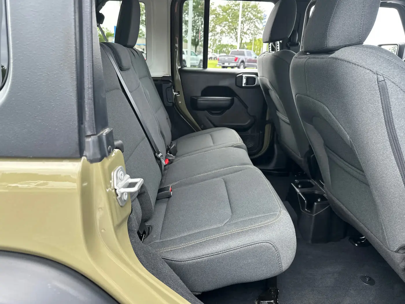 2025 Jeep Wrangler - $33,990