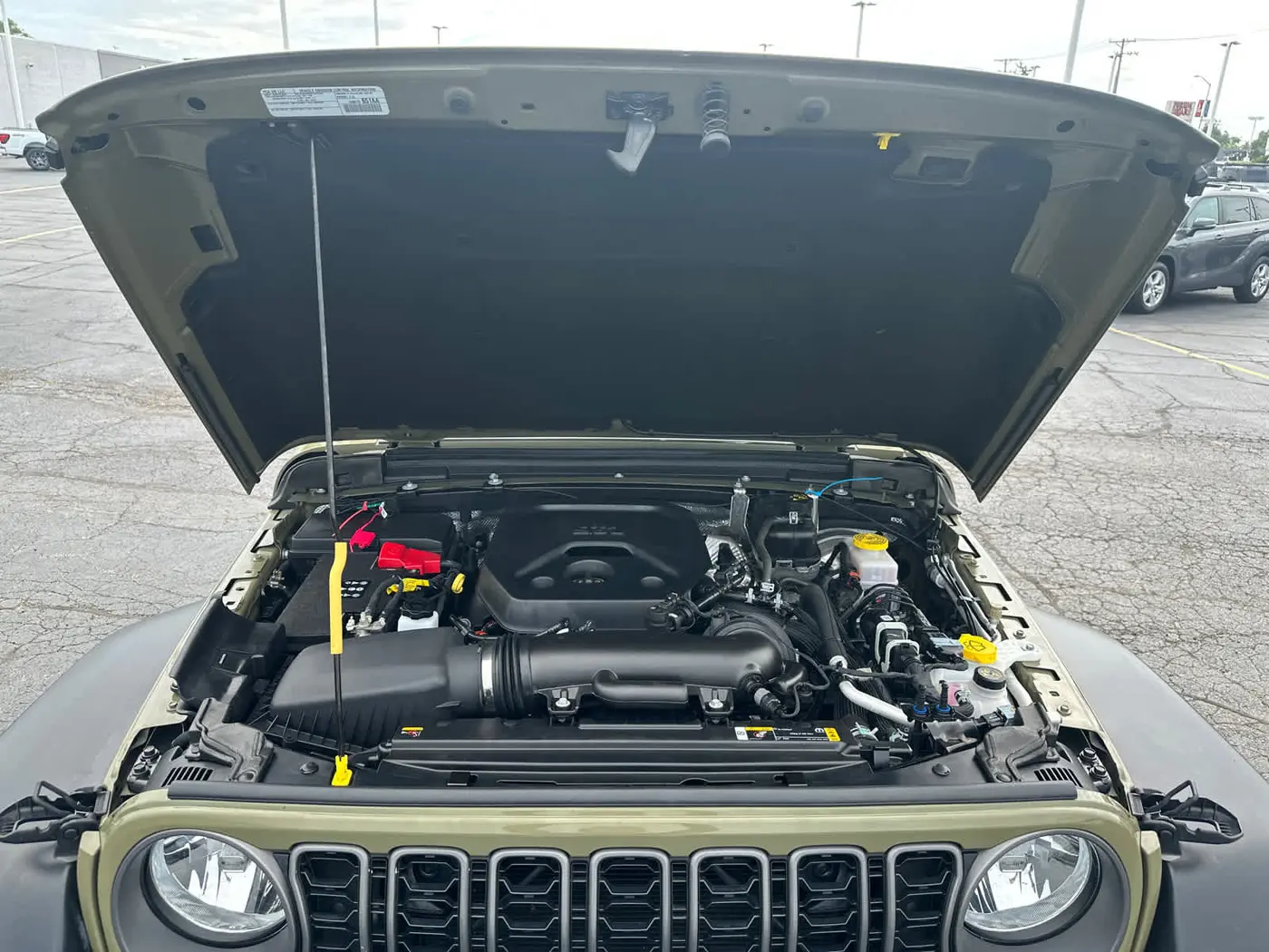2025 Jeep Wrangler - $33,990