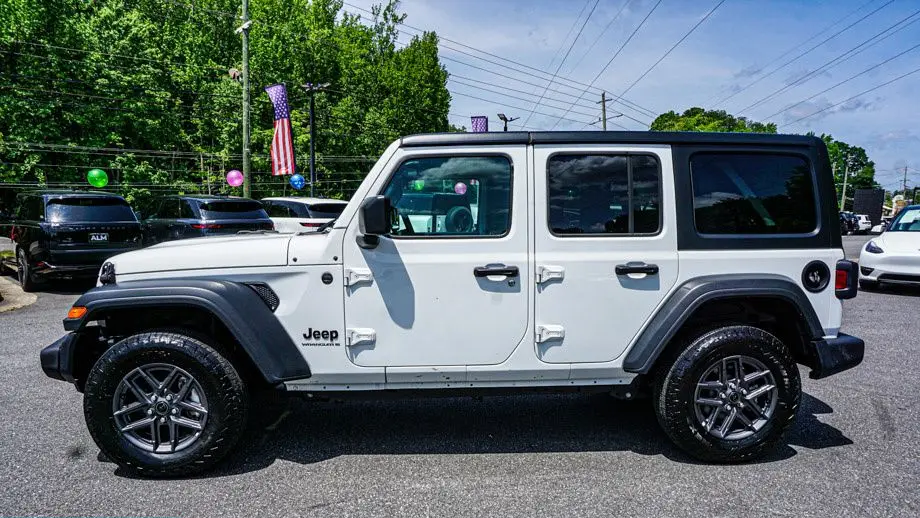 2025 Jeep Wrangler Sport S