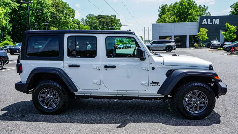2025 Jeep Wrangler Sport S