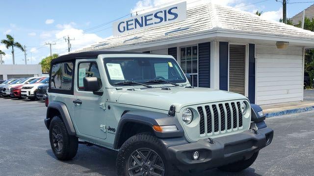 2025 Jeep Wrangler Sport