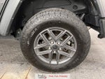 2025 Wrangler Thumbnail 24
