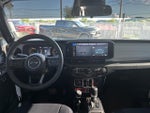 2025 Wrangler Thumbnail 29